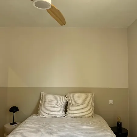 Διαμέρισμα Champollion 2 *